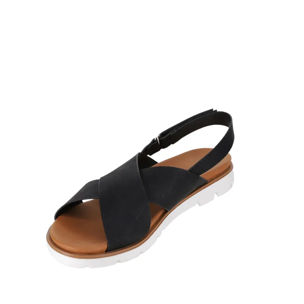 CC Resorts VS Treads Yadra Black Sandal Vegan