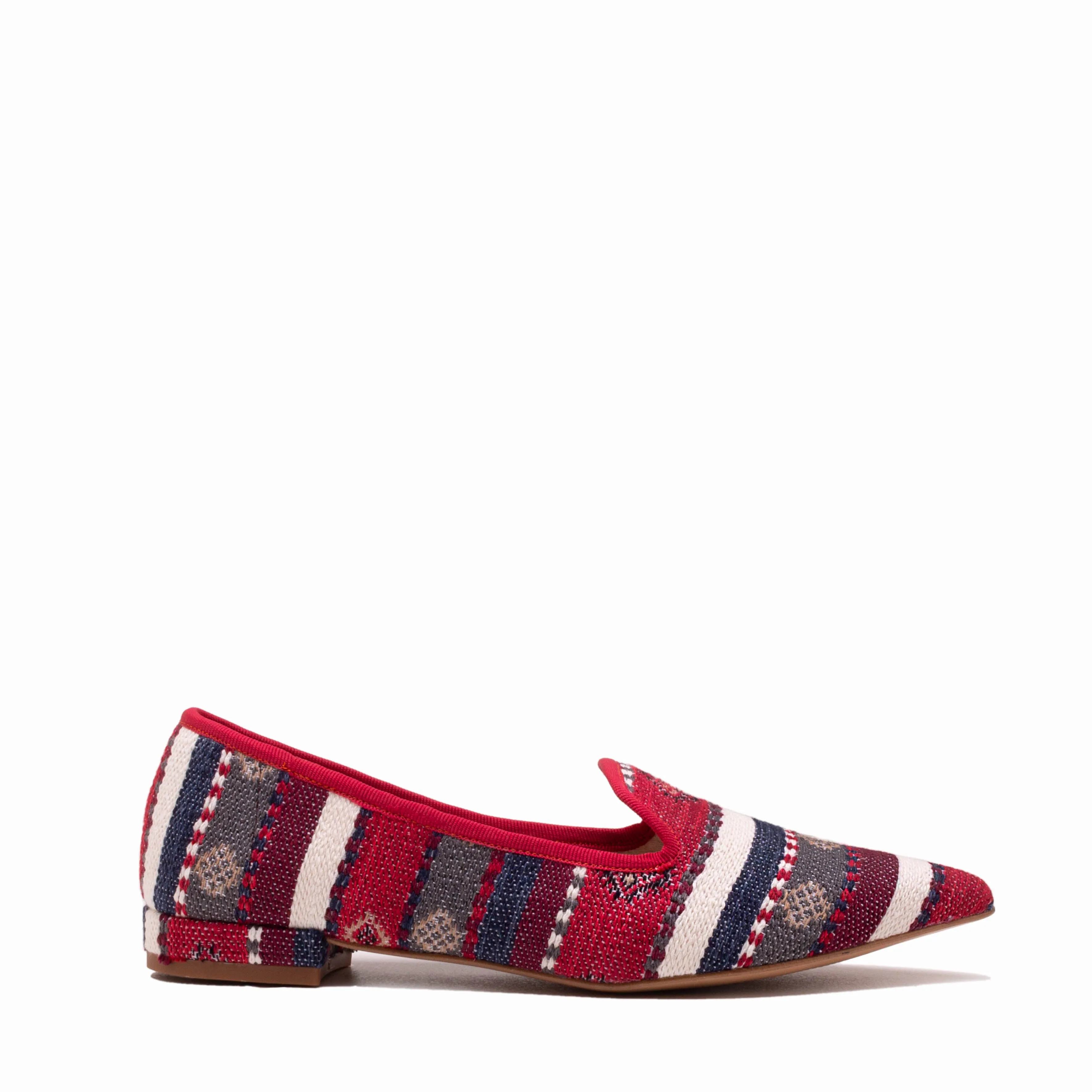 ELYSE POINTY LOAFER