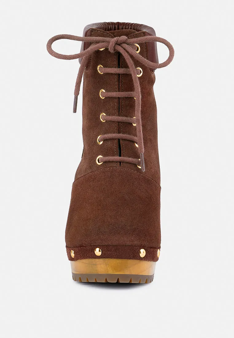 MAAYA Brown Handcrafted Collared Suede Boot