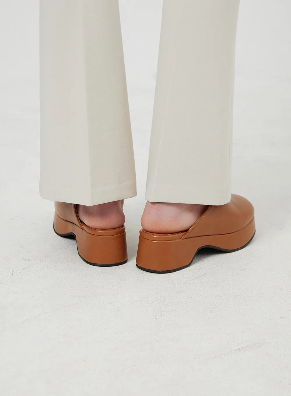 Simple Platform Mules OF322